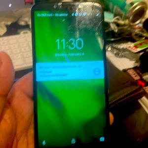 Moto g6 used good condition usb charging works item is pickup only